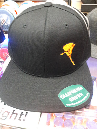 Tobacco Shop «Cole Street Smoke Shop», reviews and photos, 610 Cole St, San Francisco, CA 94117, USA