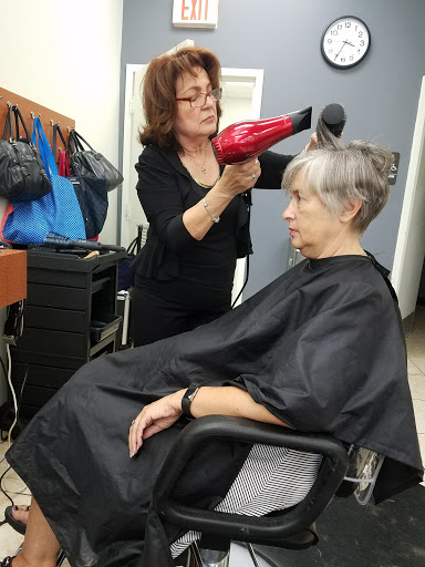 Hair Salon «Hair Cuttery», reviews and photos, 10767 NW 58th St, Doral, FL 33178, USA