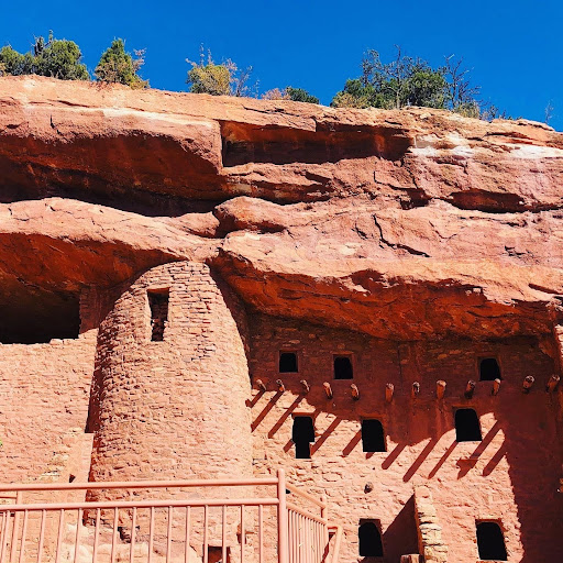 Park «Balcony House», reviews and photos