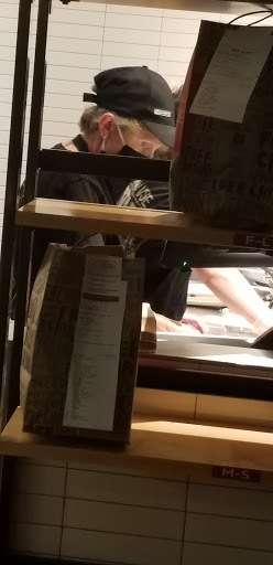 Mexican Restaurant «Chipotle Mexican Grill», reviews and photos, 569 N Main St, Doylestown, PA 18901, USA