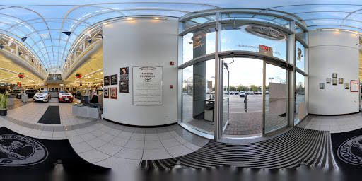Toyota Dealer «Oakbrook Toyota», reviews and photos, 550 E Ogden Ave, Westmont, IL 60559, USA