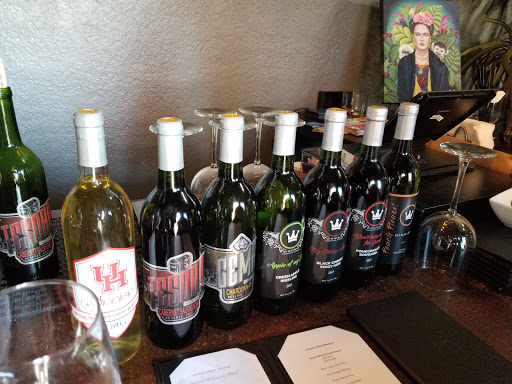 Winery «Dionisio Winery», reviews and photos, 2635 Miller Ranch Rd #103, Pearland, TX 77584, USA