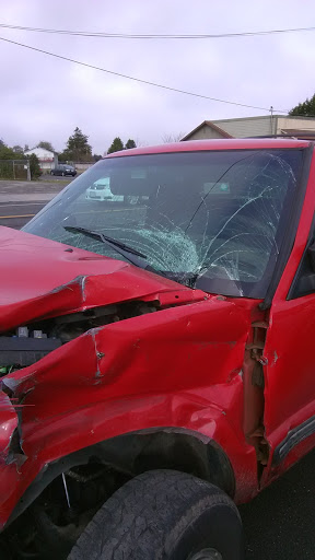 Auto Body Shop «Myrtletown Body Shop», reviews and photos, 2706 Myrtle Avenue, Eureka, CA 95501, USA