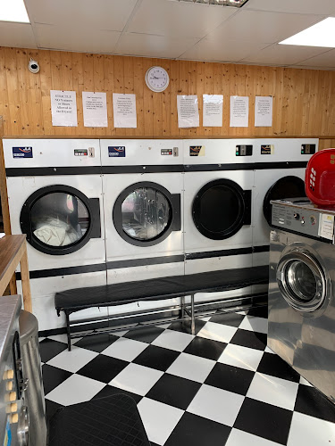 Reviews of Hoe Street Laundrette & Dry Cleaners in London - Laundry service