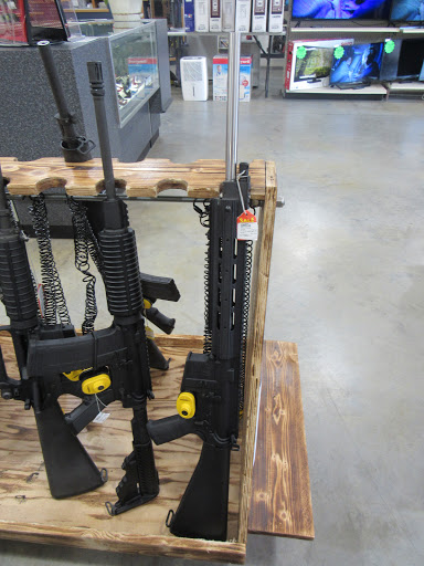 Pawn Shop «T & C Pawn World», reviews and photos, 725 Kings Bay Rd, St Marys, GA 31558, USA