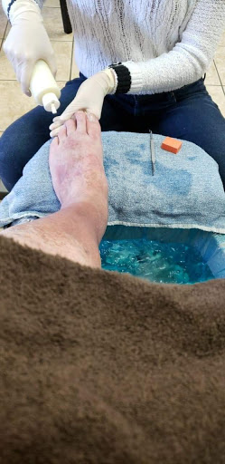 Nail Salon «AZ Tip & Toes Nails and Spa», reviews and photos, 15425 S 48th St # 106, Phoenix, AZ 85044, USA