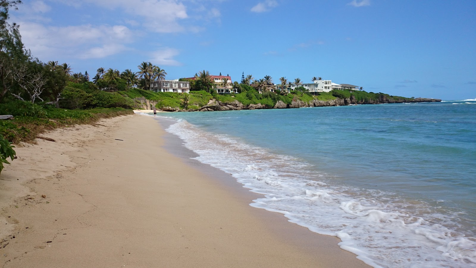 Photo of Laniloa Beach with bright sand surface