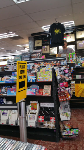 Record Store «Dimple Records-Roseville», reviews and photos, 1129 Roseville Square, Roseville, CA 95678, USA