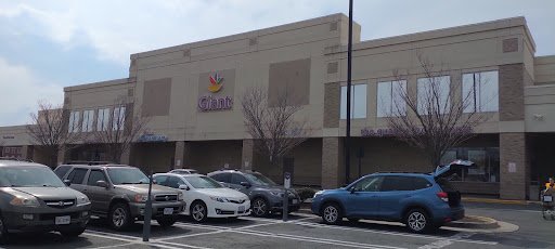 Supermarket «Giant», reviews and photos, 25050 Riding Plaza, Chantilly, VA 20152, USA