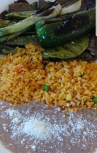 Grocery Store «El Amigo Grocery Store», reviews and photos, 226 W Market St, Wilmington, DE 19804, USA