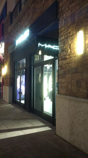 Cosmetics Store «MAC», reviews and photos, 7239 SW Bridgeport Rd, Portland, OR 97224, USA