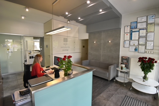 Opinii despre Implanty zębów Rzeszów - Stomatologia Mikołajczyk în Rzeszów - Stomatolog