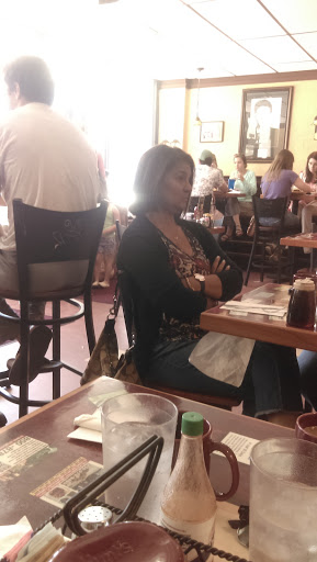 Grocery Store «Earth Fare», reviews and photos, 2425 Apalachee Pkwy, Tallahassee, FL 32301, USA