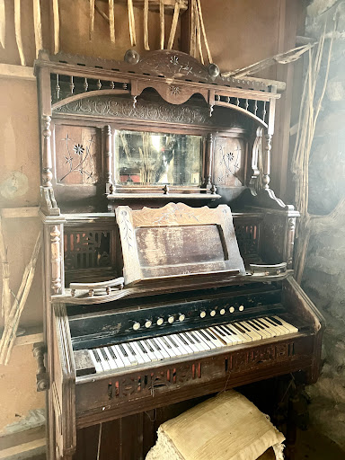 Castle «Mystery Castle», reviews and photos, 800 E Mineral Rd, Phoenix, AZ 85042, USA