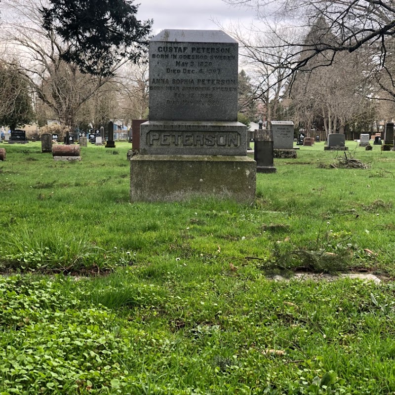 Multnomah Park Cemetery