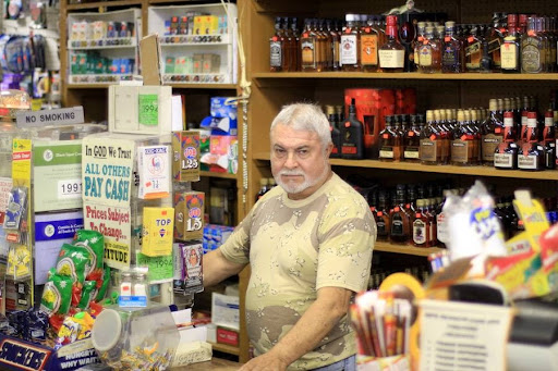 Liquor Store «El Valle Food & Liquors», reviews and photos, 2024 S Leavitt St, Chicago, IL 60608, USA