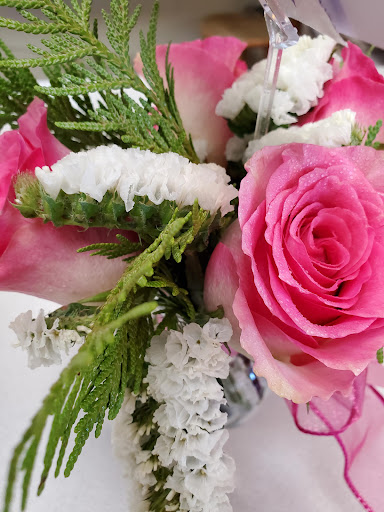 Florist «Corner Gifts & Florist», reviews and photos, 2703 E Moore Ave, Searcy, AR 72143, USA