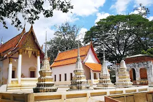 Wat Kriang Krai Klang image