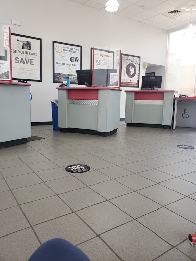 Tire Shop «Discount Tire Store», reviews and photos, 5601 Slide Rd, Lubbock, TX 79414, USA