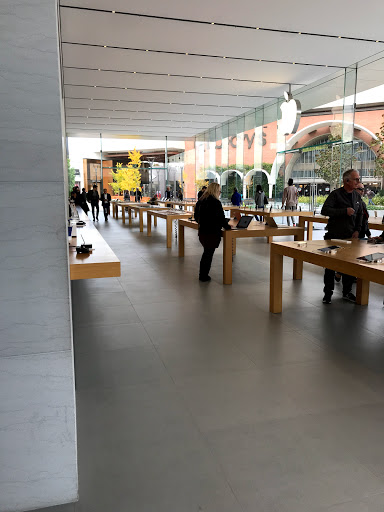 Computer Store «Apple Stanford», reviews and photos, 379 Stanford Shopping Center, Palo Alto, CA 94304, USA