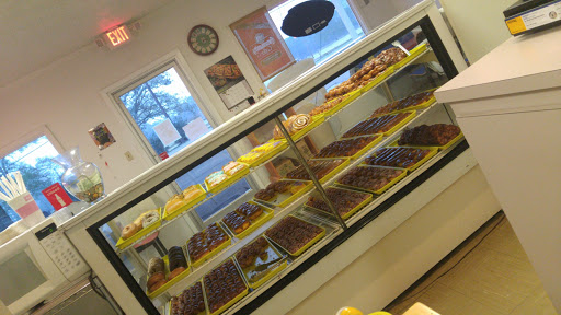 Donut Shop «Central Donut Shop», reviews and photos, 11545 Sullivan Rd, Baton Rouge, LA 70818, USA