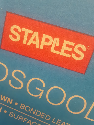 Office Supply Store «Staples», reviews and photos, 280 Peninsula Blvd, Hempstead, NY 11550, USA