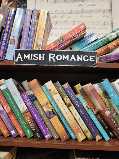 Book Store «The Mad Raven Coffee & Books», reviews and photos, 255 W Bockman Way, Sparta, TN 38583, USA