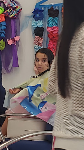 Hair Salon «Pink and Blue Kids Salon Spa Parties», reviews and photos, 9851 NW 58th St, Doral, FL 33178, USA