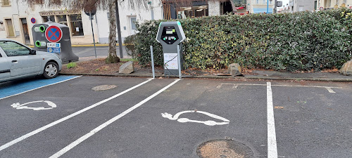 Borne de recharge de véhicules électriques IRVE - TE63 Charging Station Puy-Guillaume