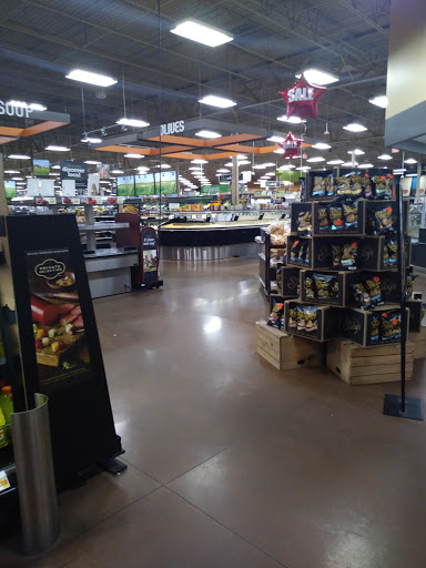 Grocery Store «Kroger Marketplace», reviews and photos, 1931 Jesse Jewell Pkwy SE, Gainesville, GA 30501, USA