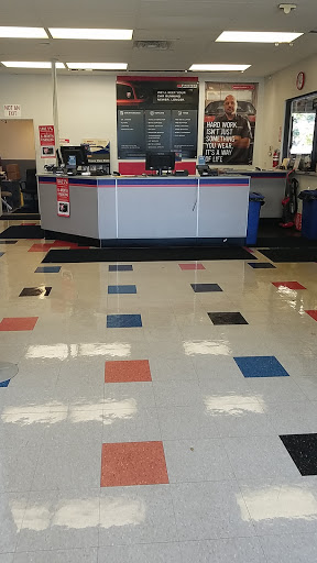 Tire Shop «Firestone Complete Auto Care», reviews and photos, 7300 W Commercial Blvd, Lauderhill, FL 33319, USA