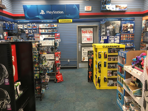 GameStop, 6309 S Dort Hwy, Grand Blanc, MI 48439, USA, 