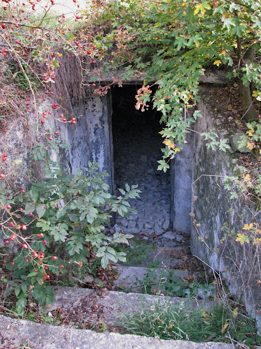 Értékelések erről a helyről: Szovjet bunker (2008), Balatonalmádi - Múzeum