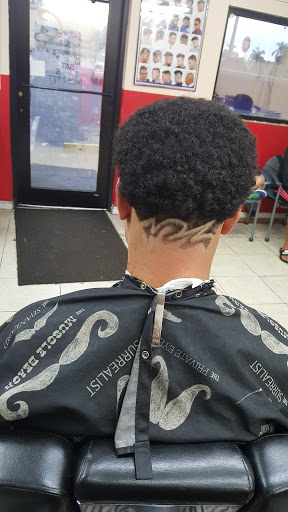 Barber Shop «C & C Executive Barbershop», reviews and photos, 7 S Walton Ave, Tarpon Springs, FL 34689, USA