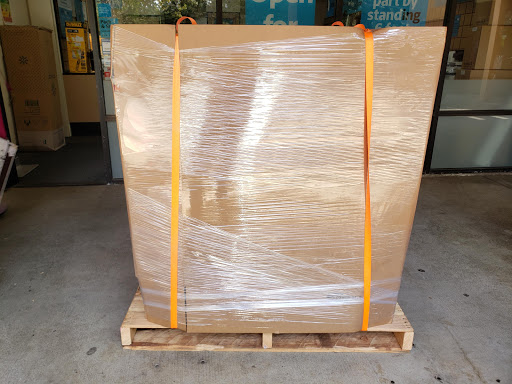 Shipping and Mailing Service «The UPS Store», reviews and photos, 140 B St #5, Davis, CA 95616, USA