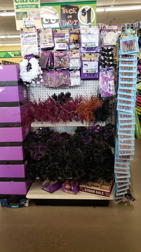 Dollar Store «Dollar Tree», reviews and photos, 300 Max Wagner Dr, Glasgow, KY 42141, USA