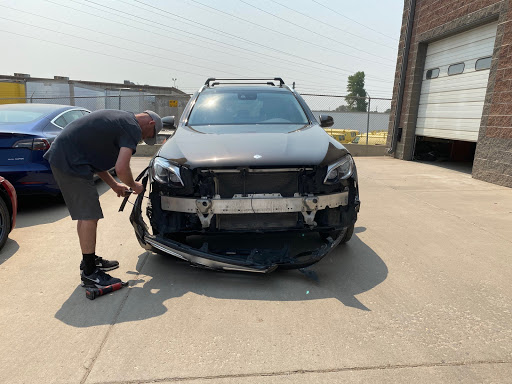Auto Body Shop «Stuttgart Auto Body Ltd», reviews and photos, 1864 W Dartmouth Ave, Englewood, CO 80110, USA