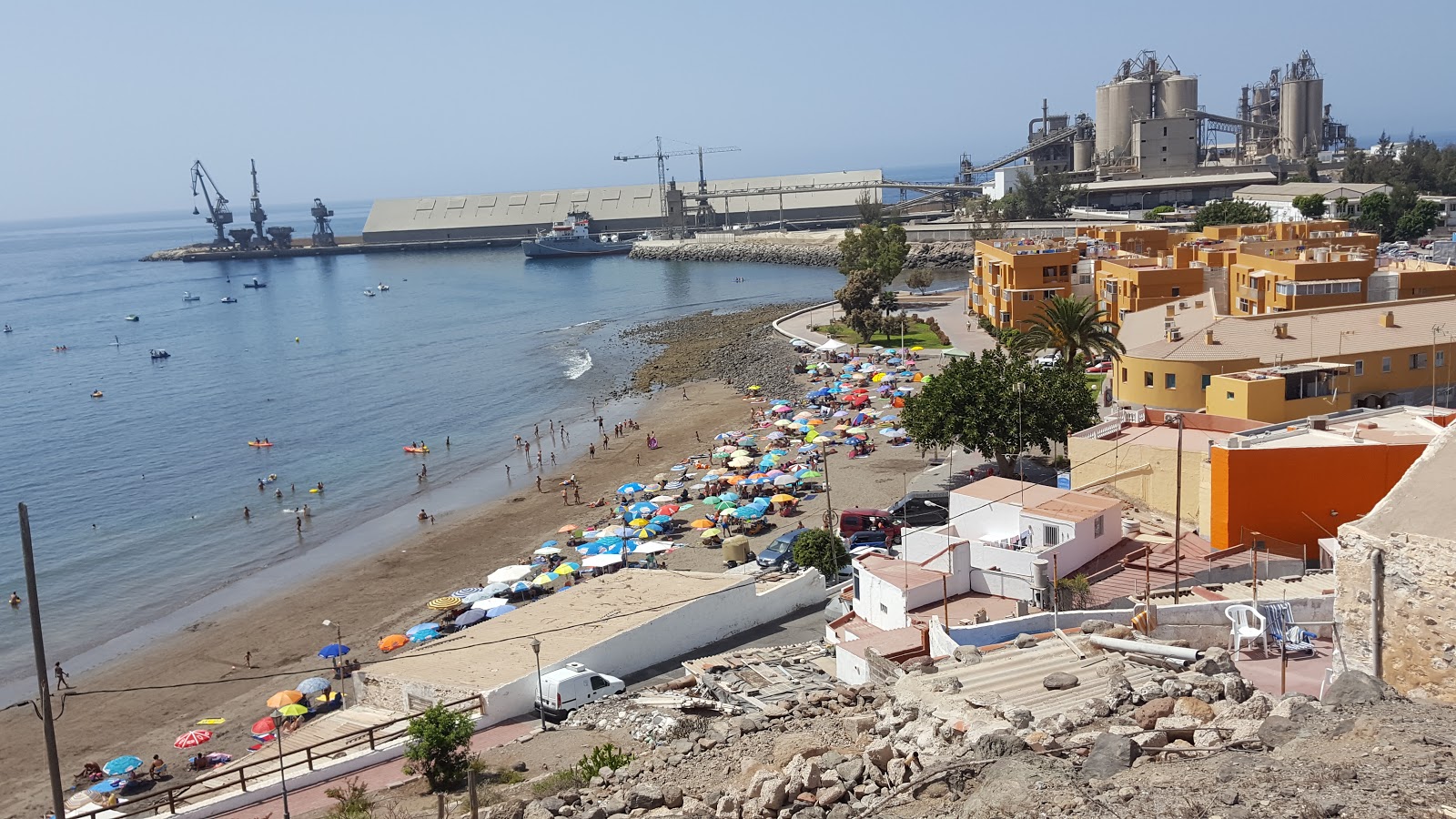 Foto von Playa Santa Agueda mit etwas sauber Sauberkeitsgrad