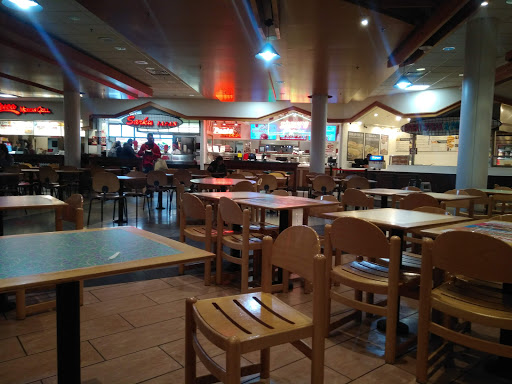 Shopping Mall «Stratford Square Mall», reviews and photos, 152 Stratford Dr, Bloomingdale, IL 60108, USA