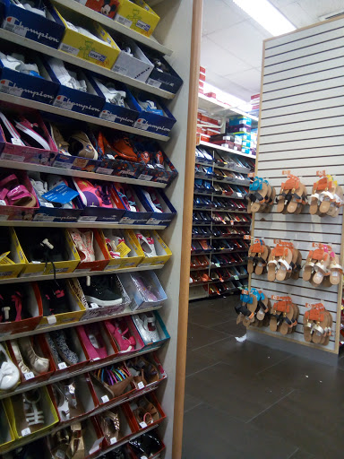 Women's shoe stores Santo Domingo