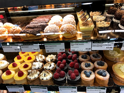 Grocery Store «Whole Foods Market», reviews and photos, 1555 W Lane Ave, Upper Arlington, OH 43221, USA