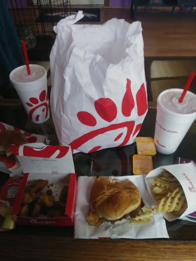 Fast Food Restaurant «Chick-fil-A», reviews and photos, 7925 Fountain Mesa Rd, Fountain, CO 80817, USA