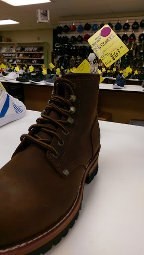 Shoe Store «Shoes Right Here», reviews and photos, 811 W 6th Ave, Eugene, OR 97402, USA