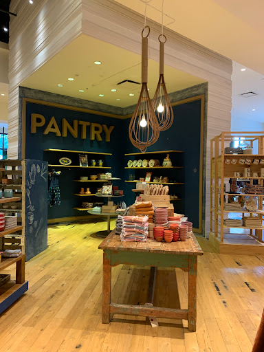 Furniture Store «west elm», reviews and photos, 12848 Queensbury Ln #152, Houston, TX 77024, USA