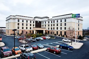 Holiday Inn Express & Suites Harrisburg W - Mechanicsburg, an IHG Hotel image