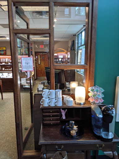 Jewelry Store «Pearce Jewelers», reviews and photos, 41 Glen Rd, West Lebanon, NH 03784, USA
