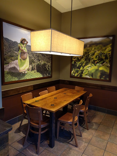 Coffee Shop «Starbucks,», reviews and photos, 9500 W Higgins Rd, Rosemont, IL 60018, USA