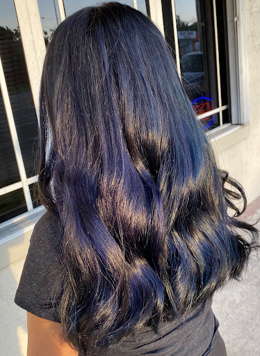 Hair Salon «Cuttin-Loose Hair Salon», reviews and photos, 523 N Krome Ave, Homestead, FL 33030, USA