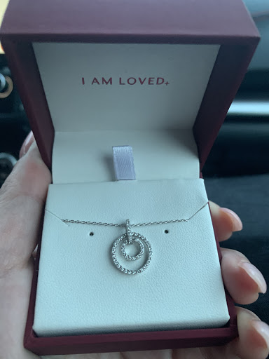 Jewelry Store «Helzberg Diamonds», reviews and photos, 6018 S Westnedge Ave, Portage, MI 49002, USA