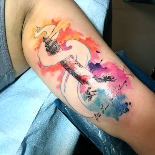 Tattoo Shop «Artistic Theories Tattoo & Gallery», reviews and photos, 247 Genesis Way, North Aurora, IL 60542, USA